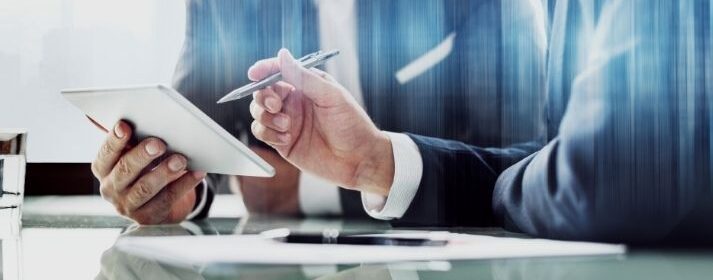 for ledelsen kan rådgivning inden for corporate commercial give fordele